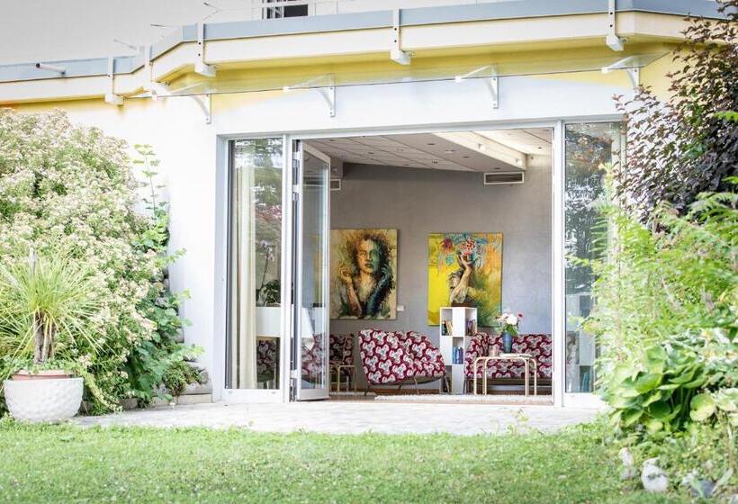 Das Moser   Hotel Garni Am See