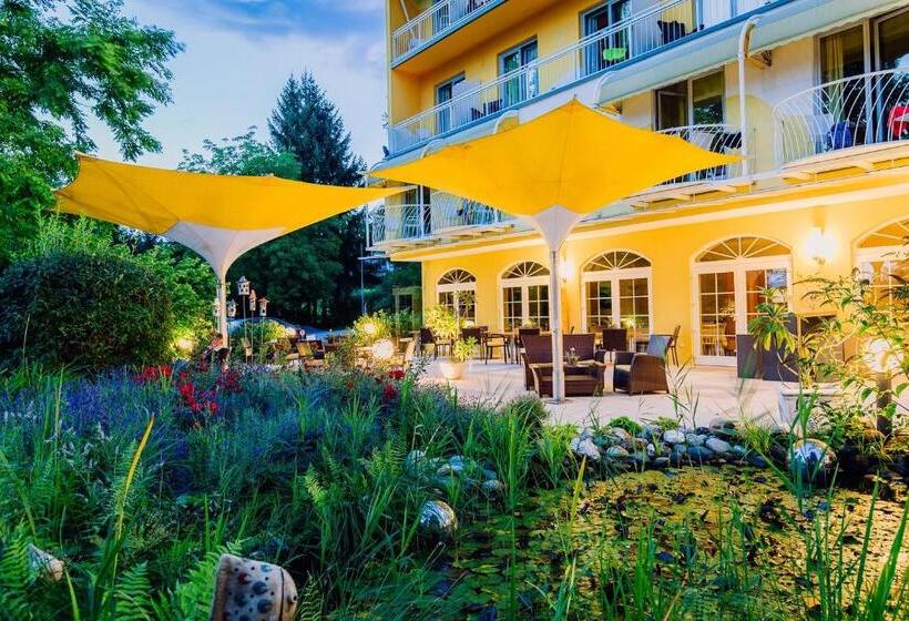 Das Moser   Hotel Garni Am See