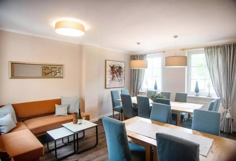 Donauhof   Hotel Garni