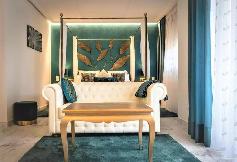 فندق ريفى El Molí De Pontons Suites Con Jacuzzi Spa