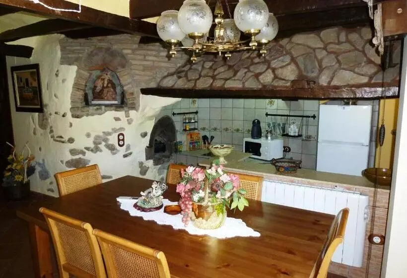 فندق ريفى El Molí De Pontons Suites Con Jacuzzi Spa