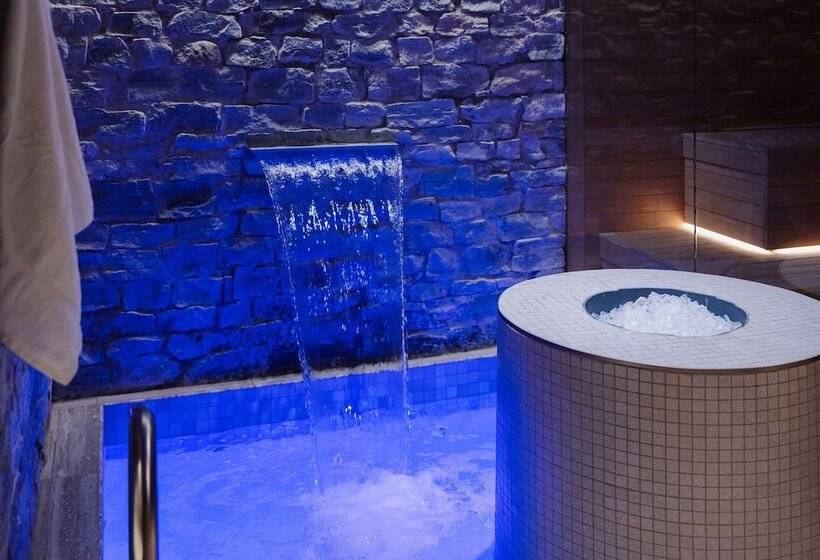 فندق & Spa Carré Saint Louis