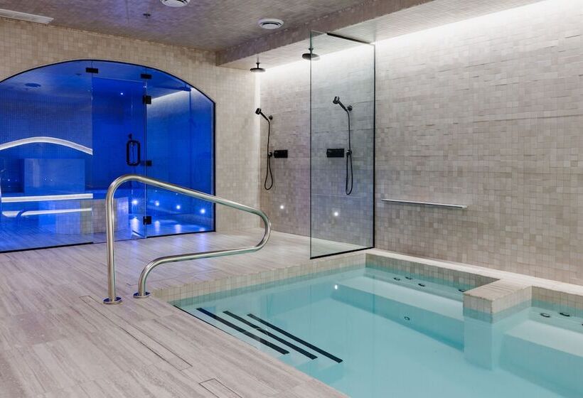 فندق & Spa Carré Saint Louis