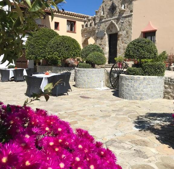 هتل Cortijo Salinas