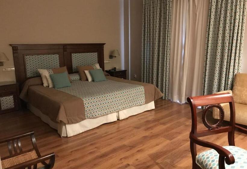 هتل Cortijo Salinas