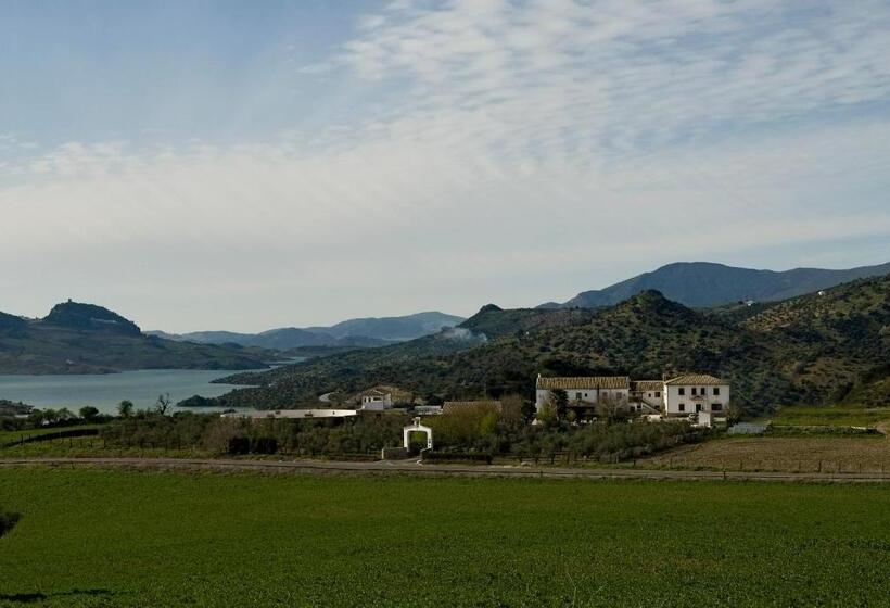 هتل Cortijo Salinas