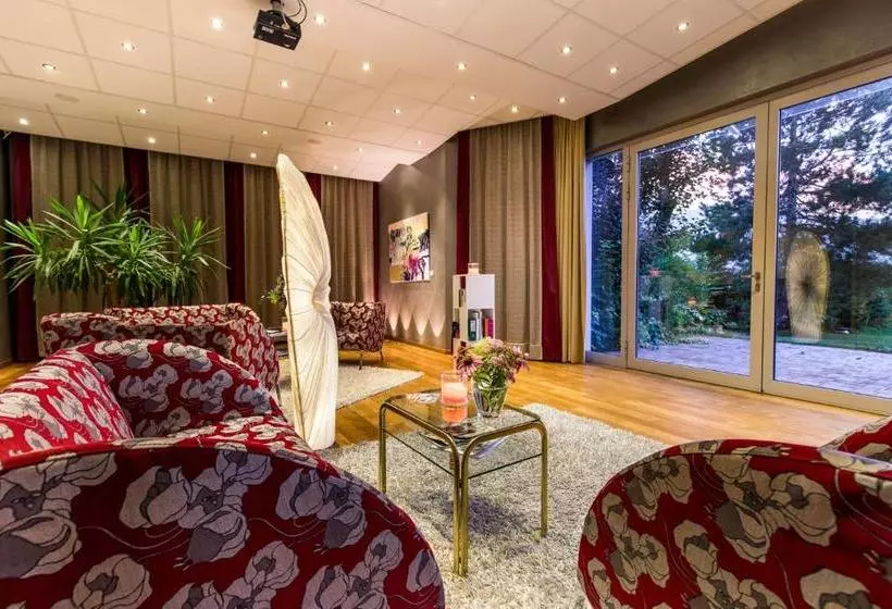 Das Moser   Hotel Garni Am See