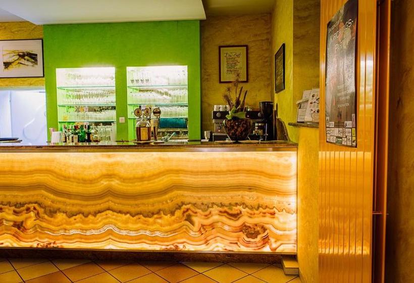 Das Moser   Hotel Garni Am See