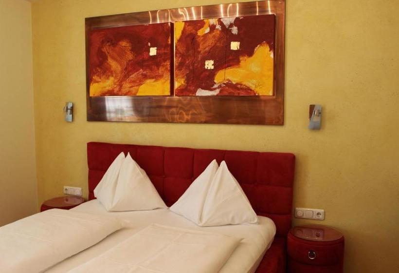 בית מלון כפרי Der Thaller   Wirtshaus   Restaurant