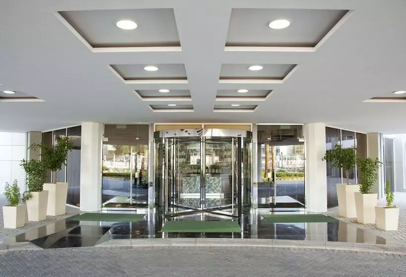 ホテル Holiday Inn Riyadh Izdihar, An Ihg