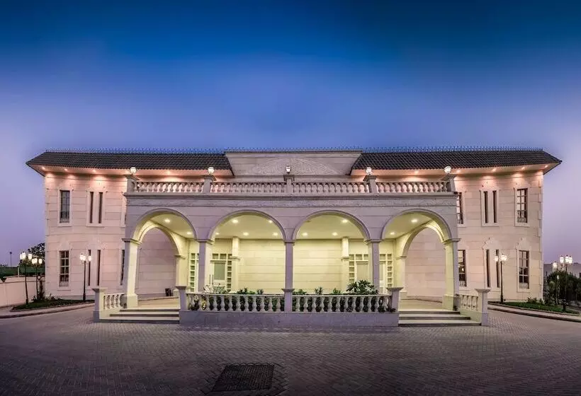 ホテル Holiday Inn Riyadh Izdihar, An Ihg