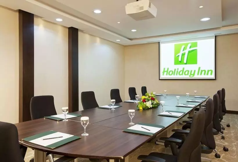ホテル Holiday Inn Riyadh Izdihar, An Ihg