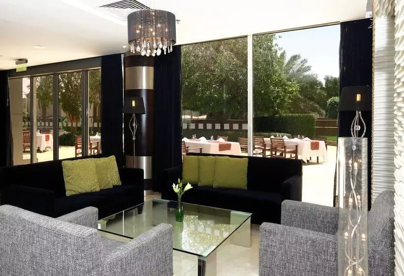 ホテル Holiday Inn Riyadh Izdihar, An Ihg