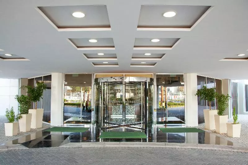 ホテル Holiday Inn Riyadh Izdihar, An Ihg