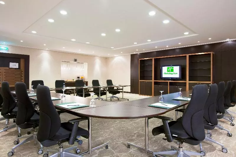 ホテル Holiday Inn Riyadh Izdihar, An Ihg