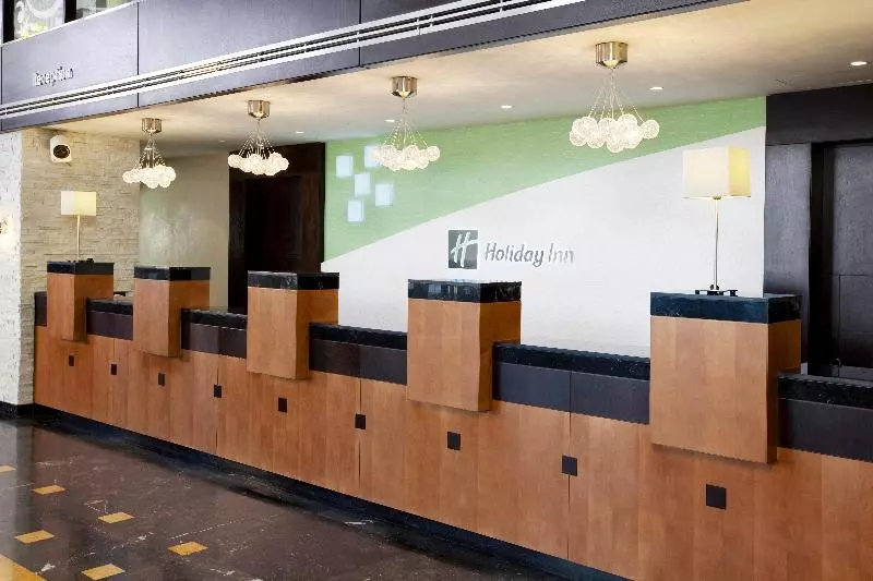 ホテル Holiday Inn Riyadh Izdihar, An Ihg