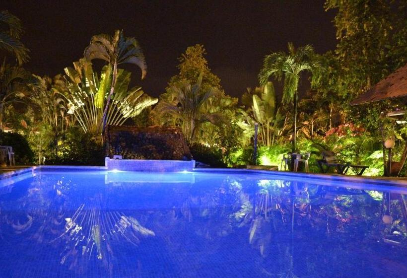 هتل La Villa Creole