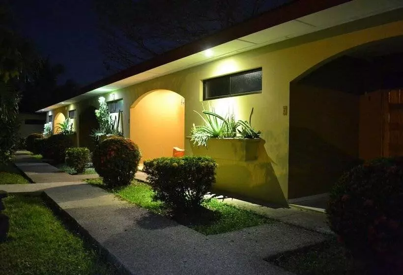 Hotel La Villa Creole