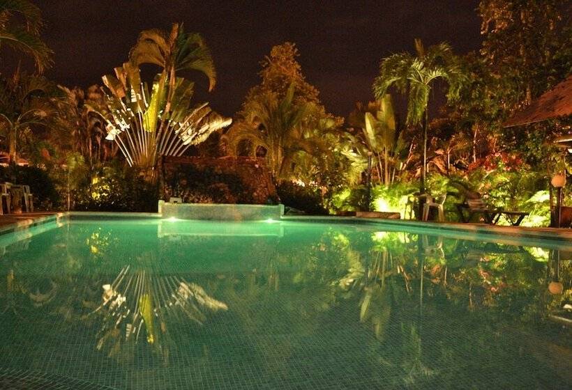 هتل La Villa Creole