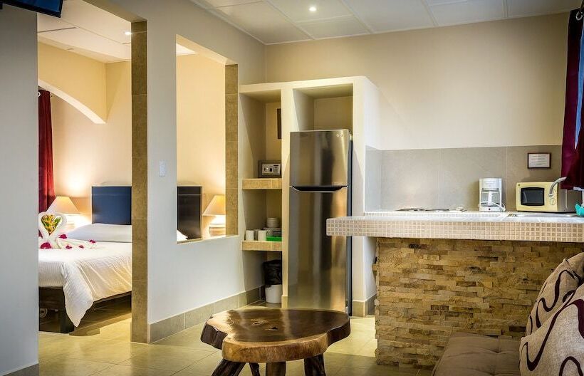 هتل La Villa Creole