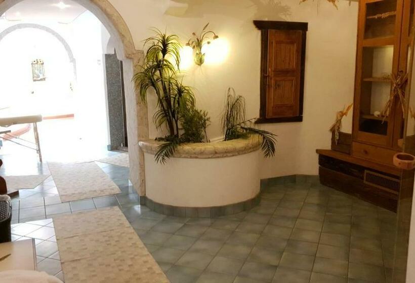 Отель Pension Edelweiss