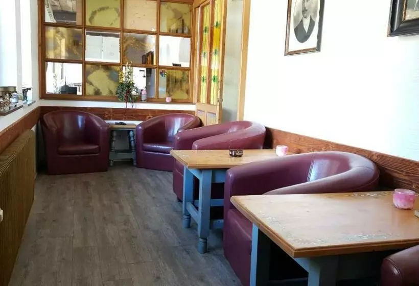 Отель Pension Edelweiss