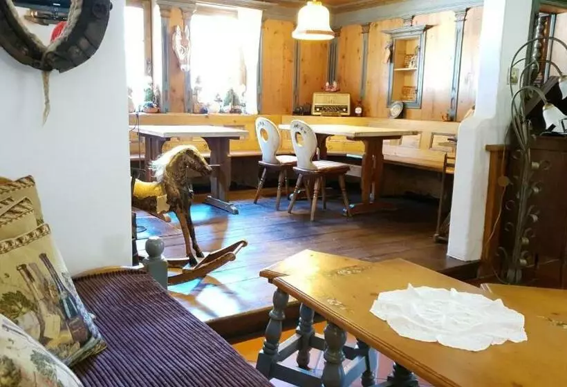 Отель Pension Edelweiss