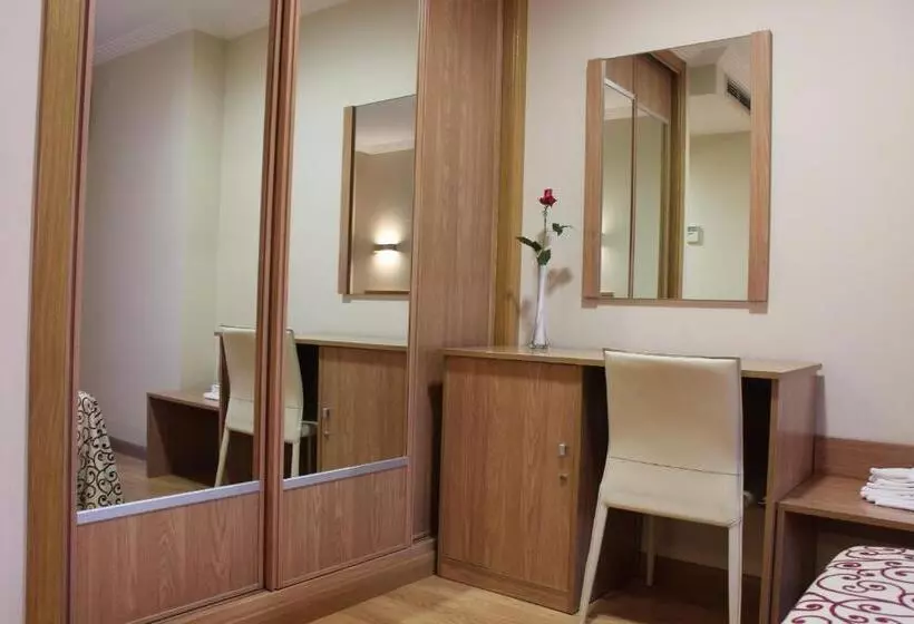 בית מלון כפרי Pontus Veteris