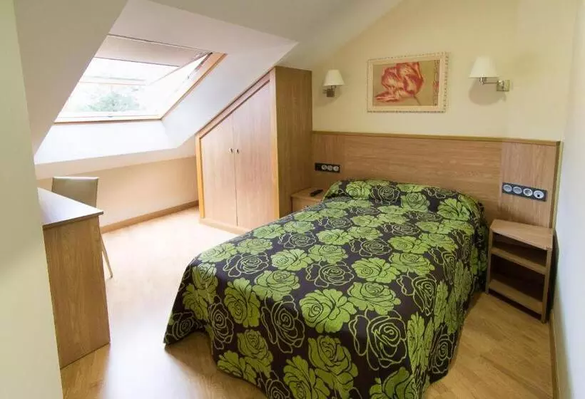 בית מלון כפרי Pontus Veteris