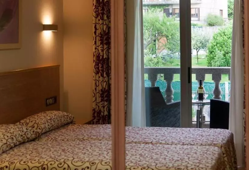 בית מלון כפרי Pontus Veteris