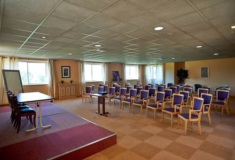 Residhotel Golf Grand Avignon