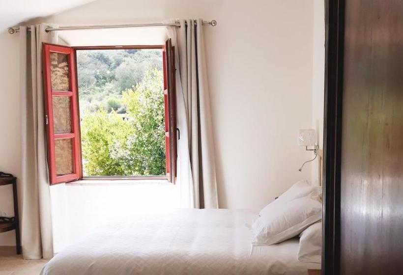 هتل روستایی Cortijo Las Piletas