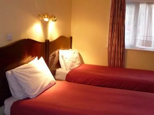 Отель The Bay Horse