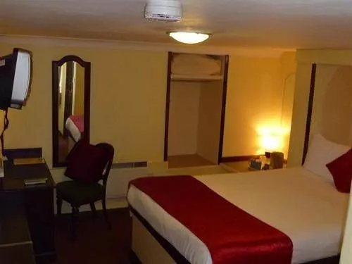 Отель The Bay Horse