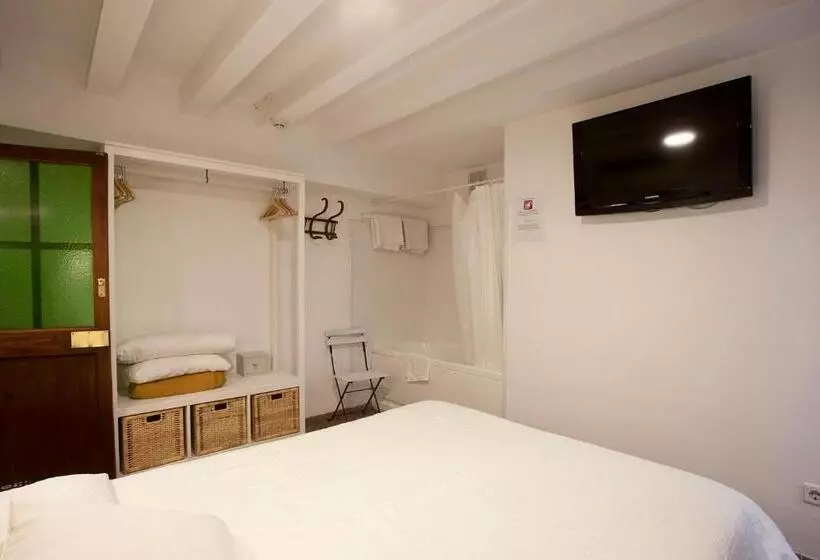 Отель Turismo De Interior Ca Sa Padrina