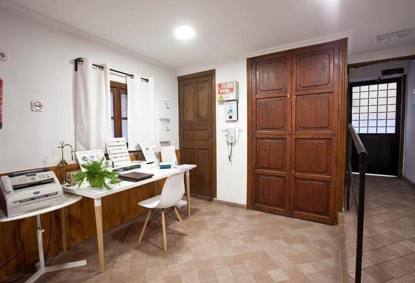 Отель Turismo De Interior Ca Sa Padrina