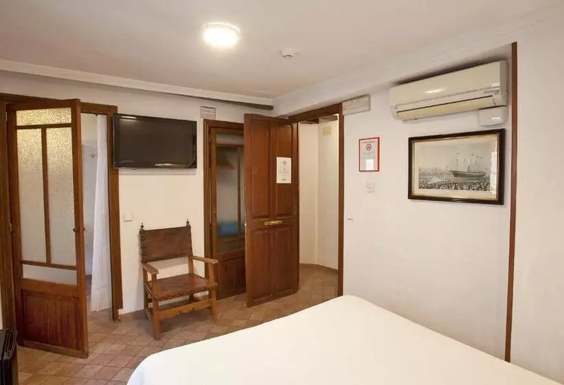 Отель Turismo De Interior Ca Sa Padrina