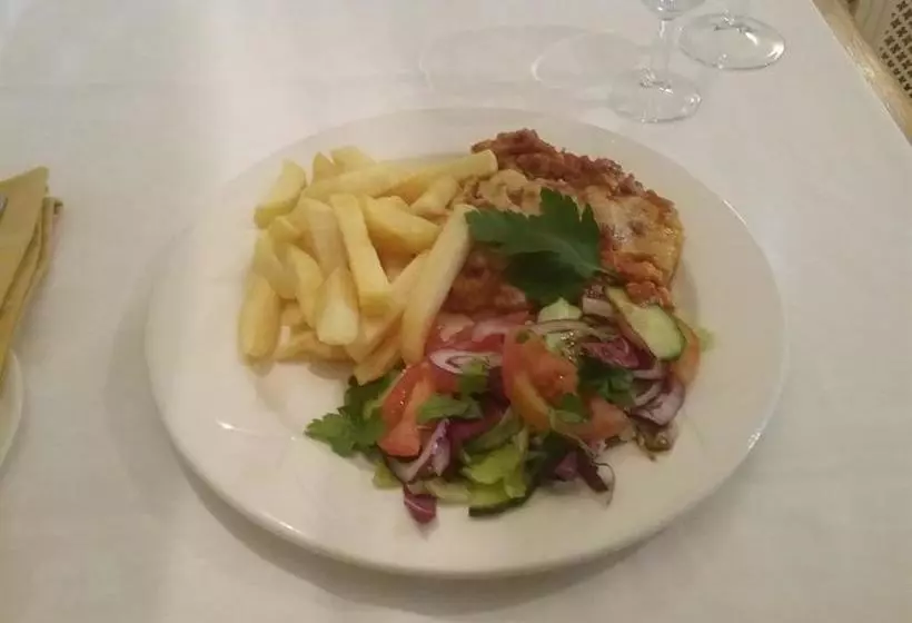 Отель The Gower