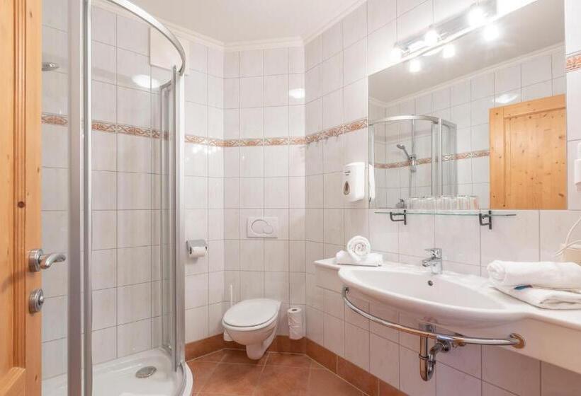 Wander  Und Familienhotel Erika