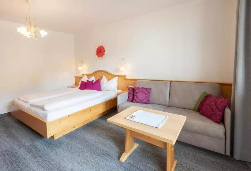 Wander Und Familienhotel Erika