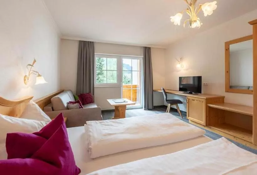 Wander Und Familienhotel Erika