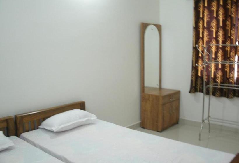 צימר Jacaranda Holiday Home