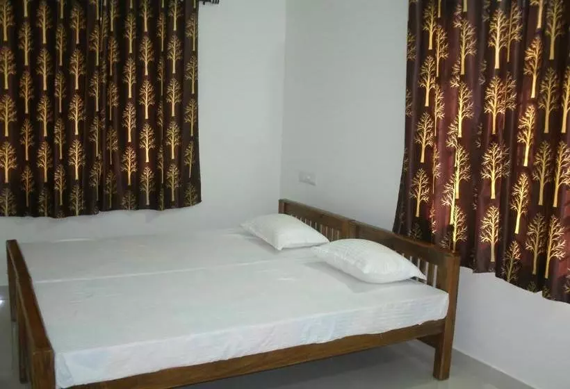 تختخواب و صبحانه Jacaranda Holiday Home