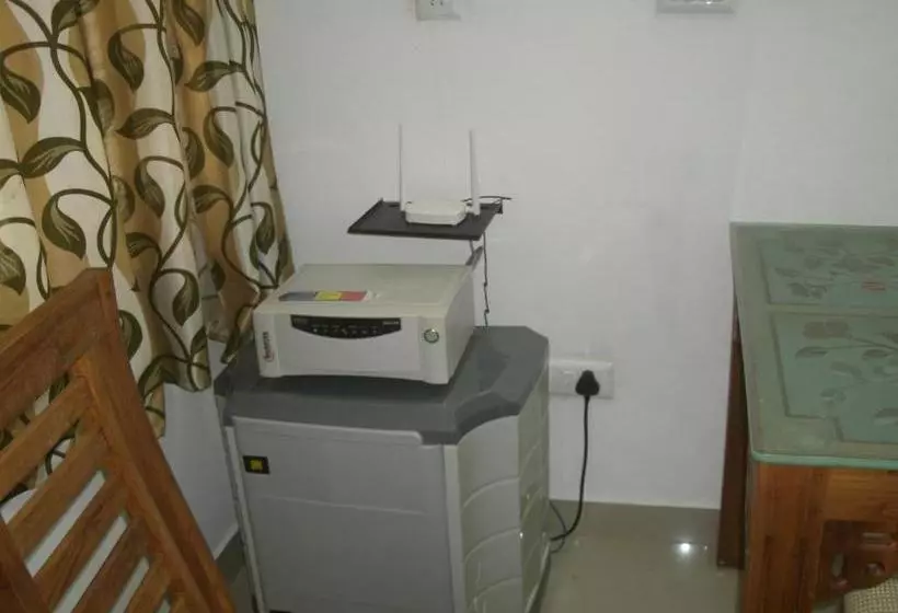 تختخواب و صبحانه Jacaranda Holiday Home
