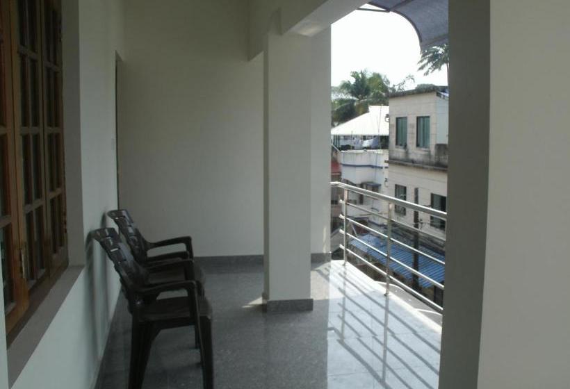 צימר Jacaranda Holiday Home