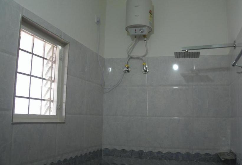 צימר Jacaranda Holiday Home