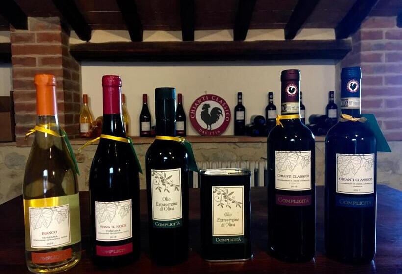 هتل Agriturismo Amina, Winery & Hiking