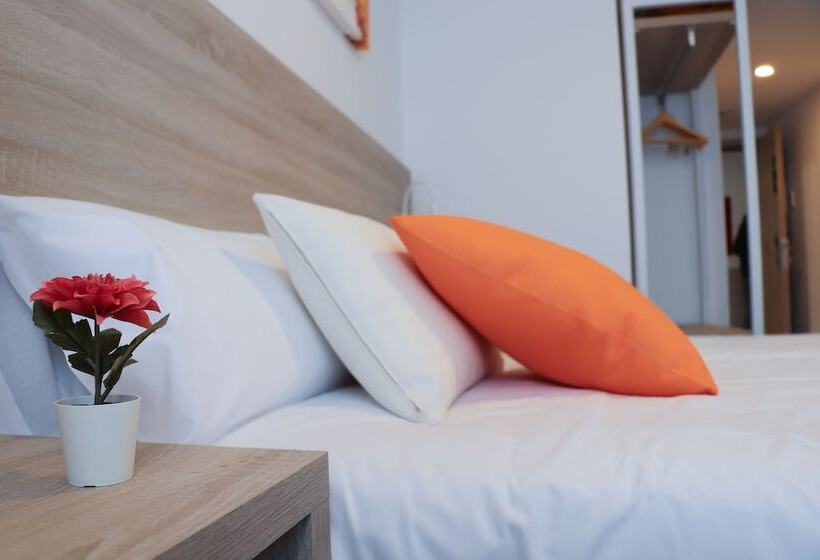 هتل Sunna Benicassim