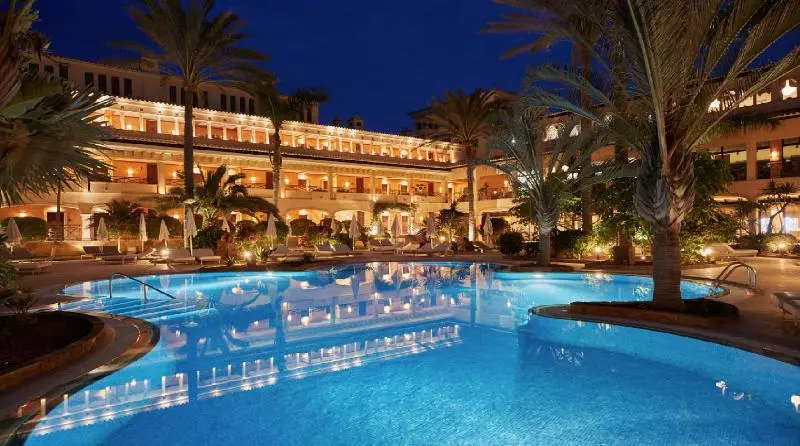 リゾートホテル Secrets Bahia Mita Surf And Spa   All Inclusive   Adults Only