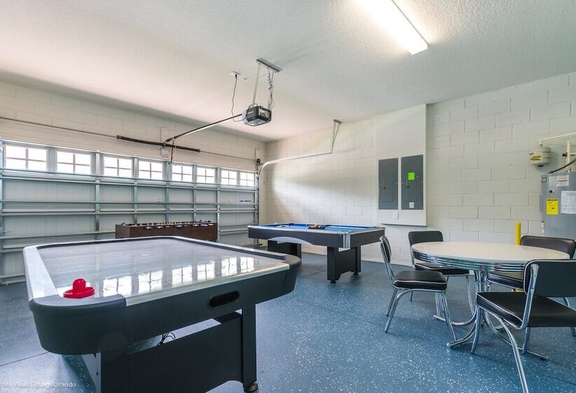 8 Bd 6 Bh House Villa At West Side